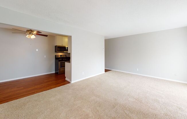 1 bed, 1 bath, 700 sqft, $1,275, Unit 3937305