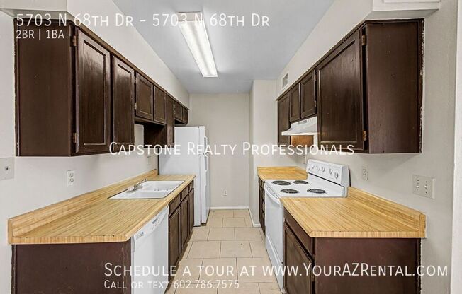 5703 N 68 DR
