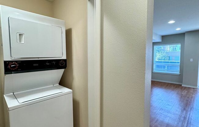 Modern Apartments- A perfect blend of location and luxury awaits!