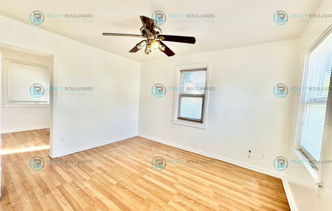 1 bed, 1 bath, 650 sqft, $1,370