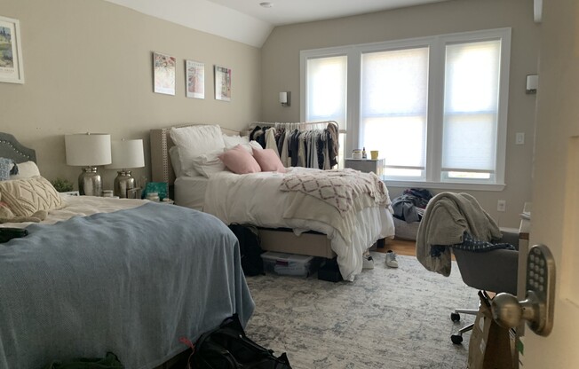 1771 COMMONWEALTH AVE