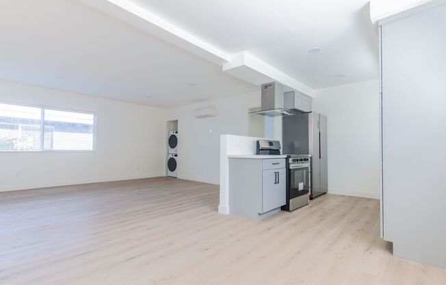 1303 Beryl Residences