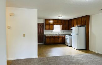 2 beds, 1 bath, 800 sqft, $975, Unit Unit 814