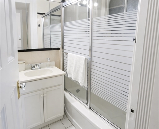 Studio, 1 bath, 458 sqft, $2,750, Unit 4K
