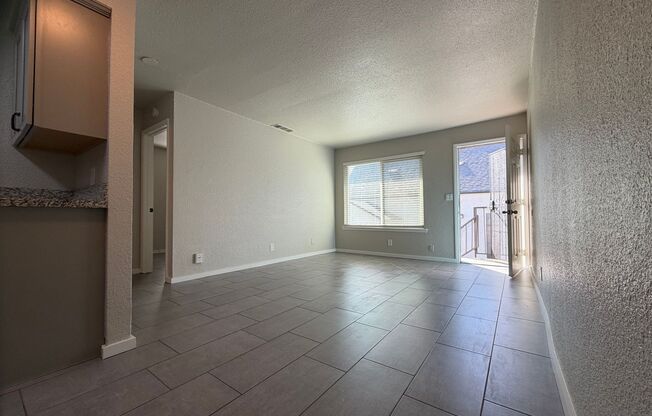 116 N Yosemite Ave