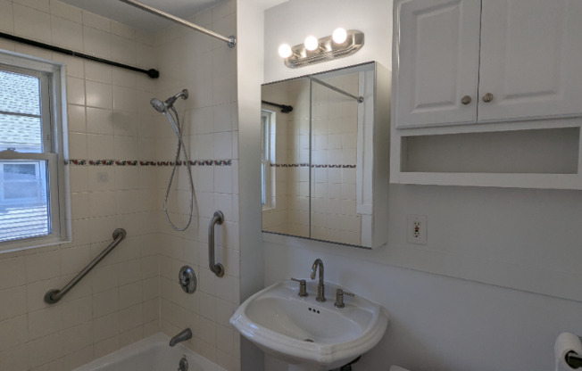 18 APPLETON PL