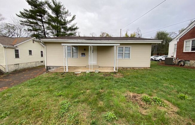 1809 Fort Robinson Road, Kingsport, TN