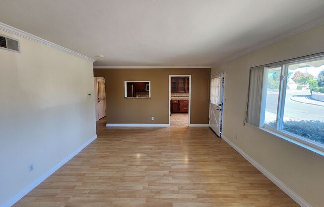 3 Bed House in Clairemont with Canyon Views