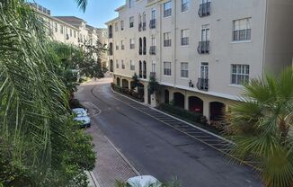 2 beds, 2 baths, $2,750, Unit APARTMENT 1337