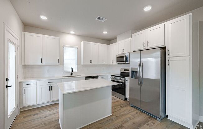 2 beds, 2 baths, 983 sqft, $2,150, Unit 1404