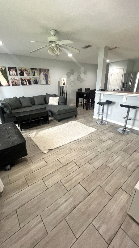 2616 NW 22 ST