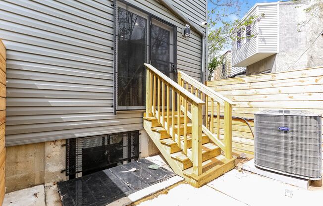 1412 S Fallon