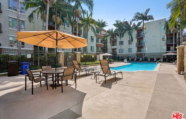 2 beds, 2 baths, 1,042 sqft, $3,100, Unit 115