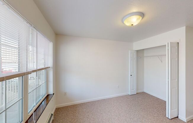 3 beds, 2 baths, 1,120 sqft, $1,615, Unit 4310-11