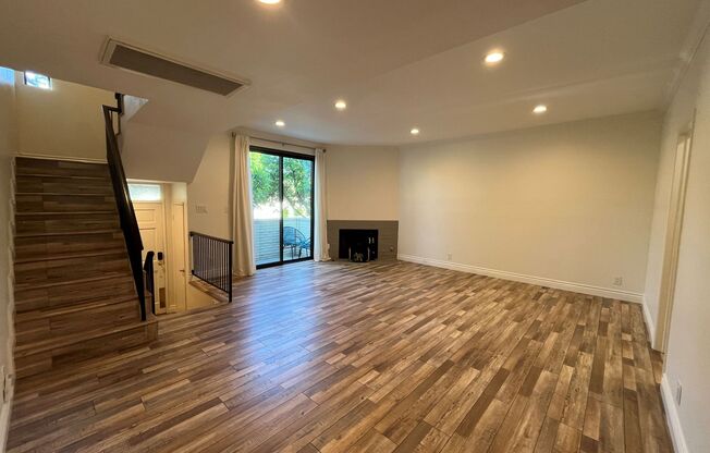 MOVE-IN READY, upgraded 3+3 w/bonus room!