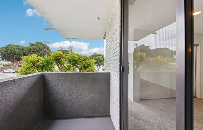 1 bed, 1 bath, 850 sqft, $2,348, Unit 104