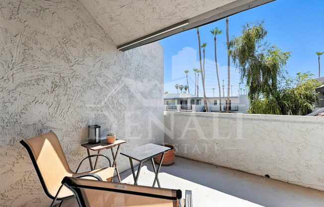 2 beds, 2 baths, 932 sqft, $1,450, Unit Unit 229e
