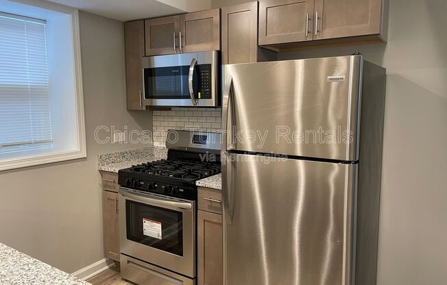 2951 W 25 ST