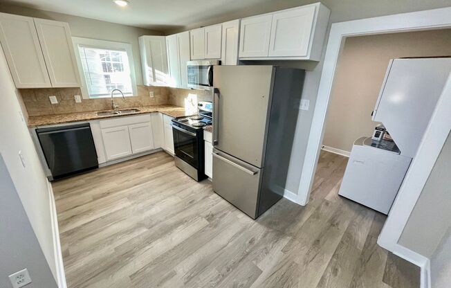 Gorgeous 1 bedroom in happening Kannapolis!