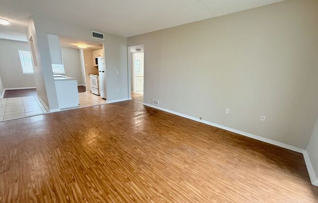 2 beds, 1 bath, $1,550, Unit unit 1604
