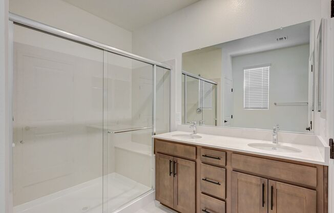 3 beds, 2.5 baths, $2,695