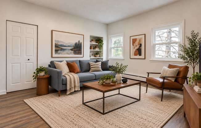 Available NOW - Updated 3 Bedroom Home in the South Side Slopes!