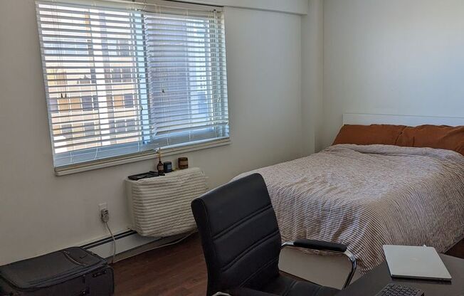 1 bed, 1 bath, 606 sqft, $3,300, Unit 1501