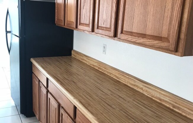 Nice 3 bedroom, 2 bath home in great Chandler location