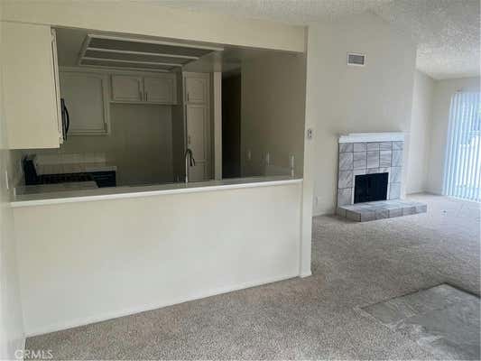 2 beds, 2 baths, 961 sqft, $2,795