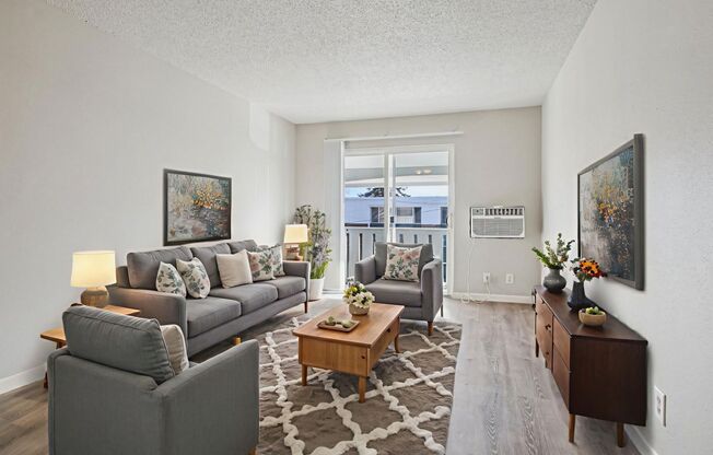 1 bed, 1 bath, 545 sqft, $925, Unit Unit 25