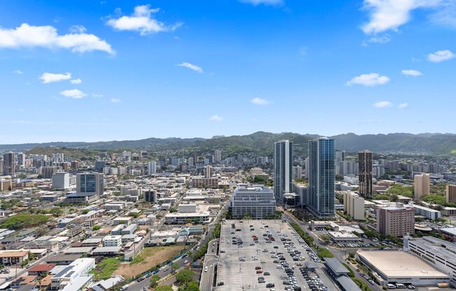 2 beds, 2 baths, $6,000, Unit # 3709