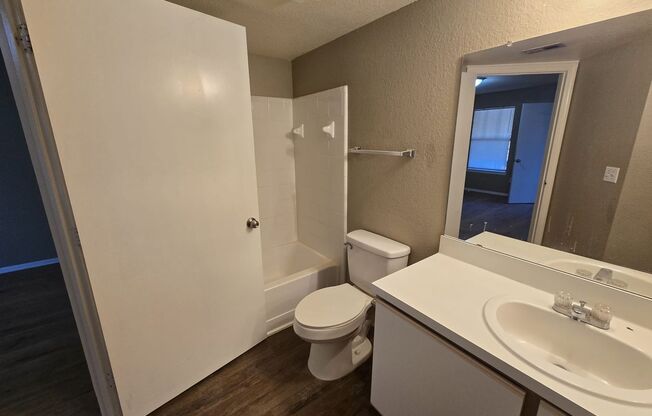 2 beds, 2 baths, $1,750