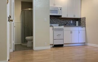 1 bed, 1 bath, $1,795, Unit 1