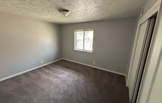 2 beds, 1 bath, 815 sqft, $897, Unit 2111-5M