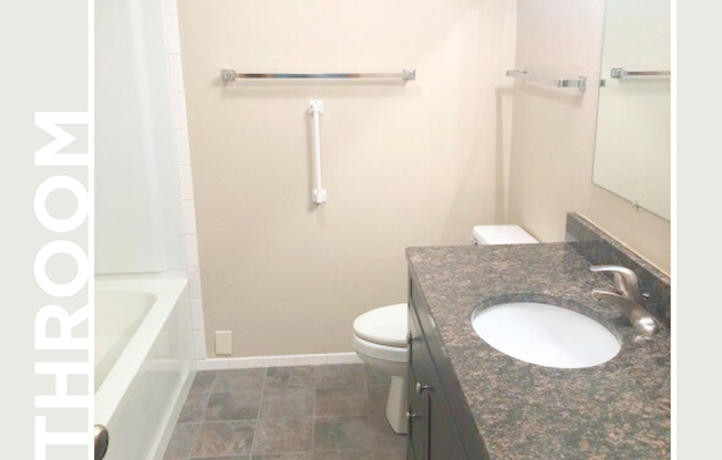 2 beds, 1 bath, $775, Unit 10