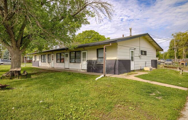 5336/5338/5340 Ervin St Triplex