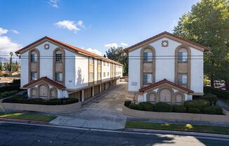 Citrus Ave - 810 - GOLD