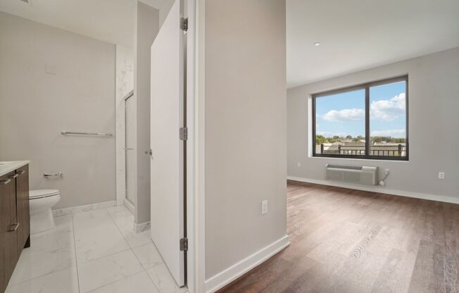 2 beds, 2 baths, 1,093 sqft, $3,005, Unit 200