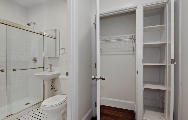 1 bed, 1 bath, 597 sqft, $1,650, Unit 212