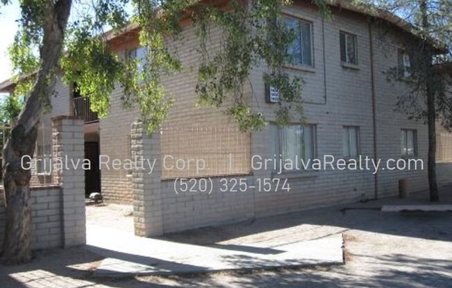 2 beds, 1 bath, 830 sqft, $795, Unit 1427