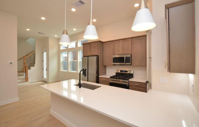 9309 MONTRIDGE DR