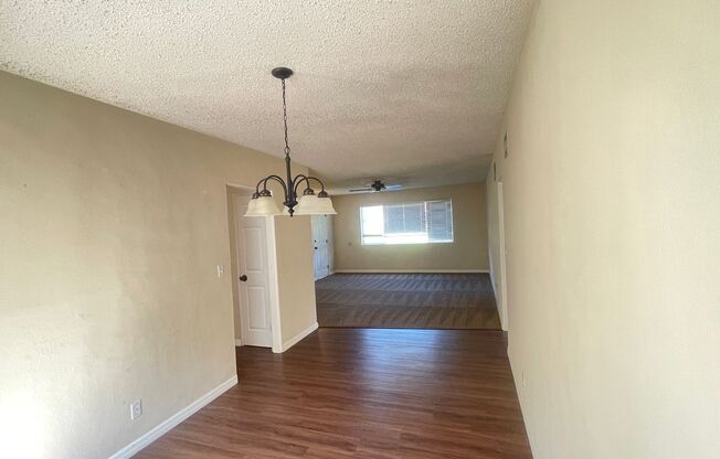 2 beds, 1 bath, 950 sqft, $1,195, Unit Unit 1