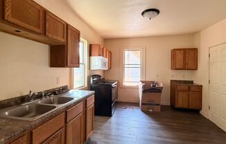 210 - 212 Doty St