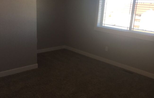 2 beds, 2.5 baths, $2,195, Unit 315