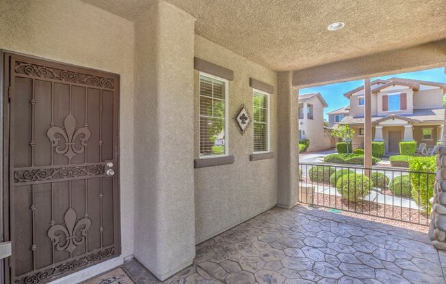 AMAZING SUMMERLIN HOME IN GREAT COMMUNITY