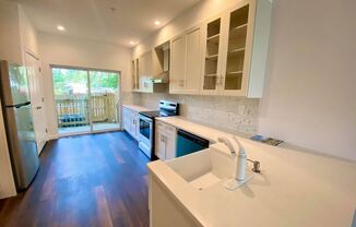 106 W 26th St