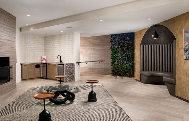 Studio, 1 bath, 396 sqft, $2,404, Unit PH723