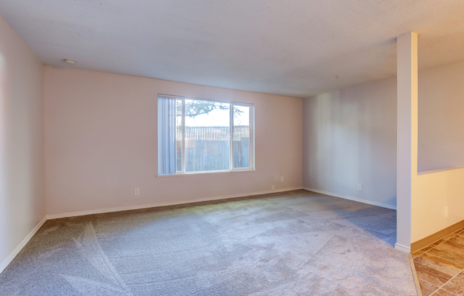 1 bed, 1 bath, 630 sqft, $1,195, Unit 03