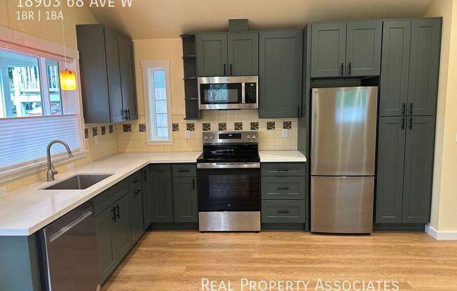 18903 68 AVE W