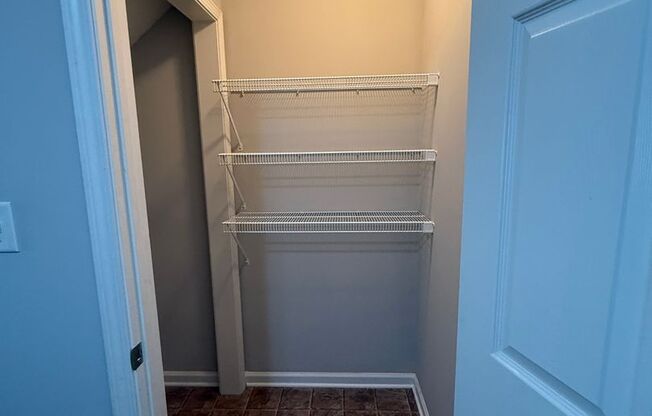 2 beds, 2 baths, $900, Unit 348F